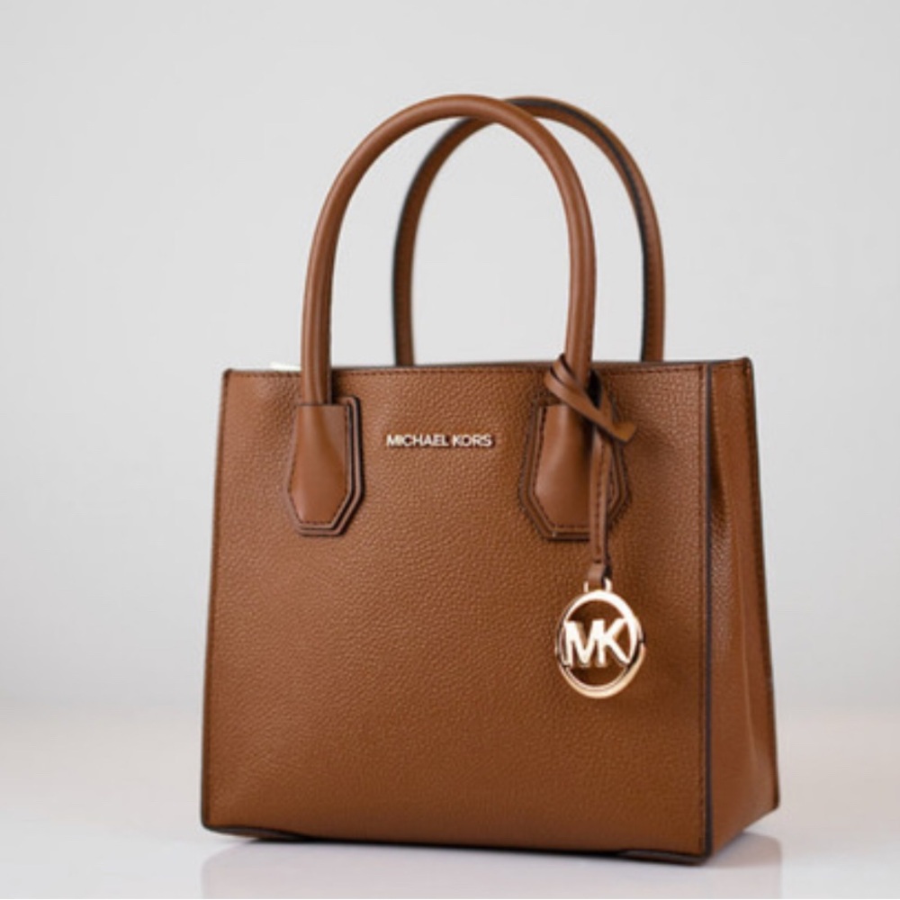 Michael Kors Mercer Medium luggage Pebbled Leather Crossbody Bag NEW 🔥